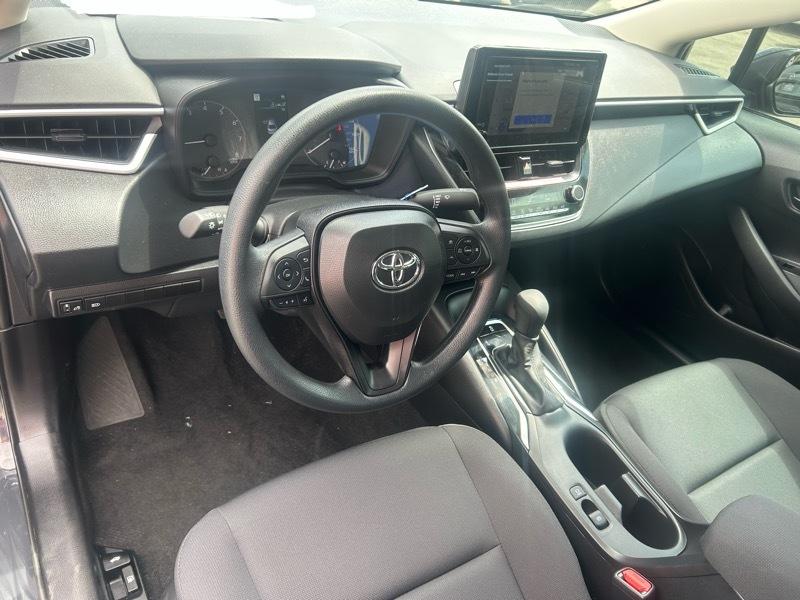 Toyota Corolla LE 2025