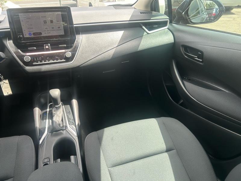 Toyota Corolla LE 2025