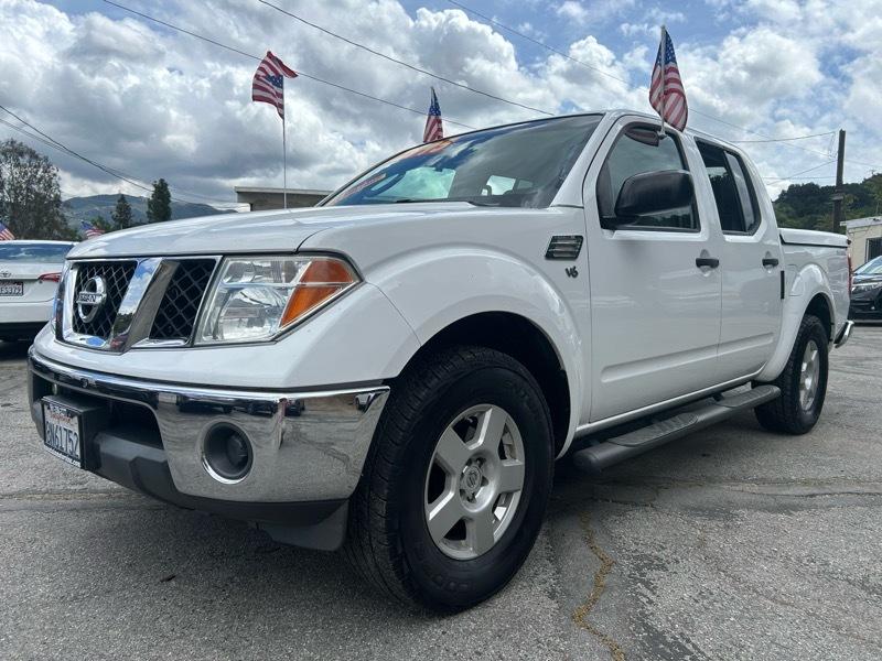 Nissan Frontier LE Crew Cab 2WD 2008