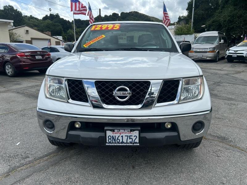 Nissan Frontier LE Crew Cab 2WD 2008