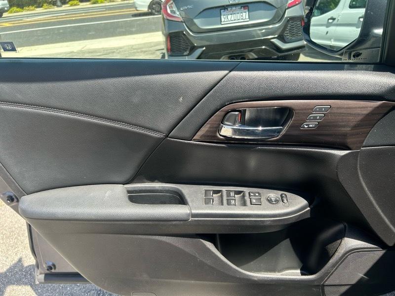 Honda Accord EX-L Sedan CVT 2017