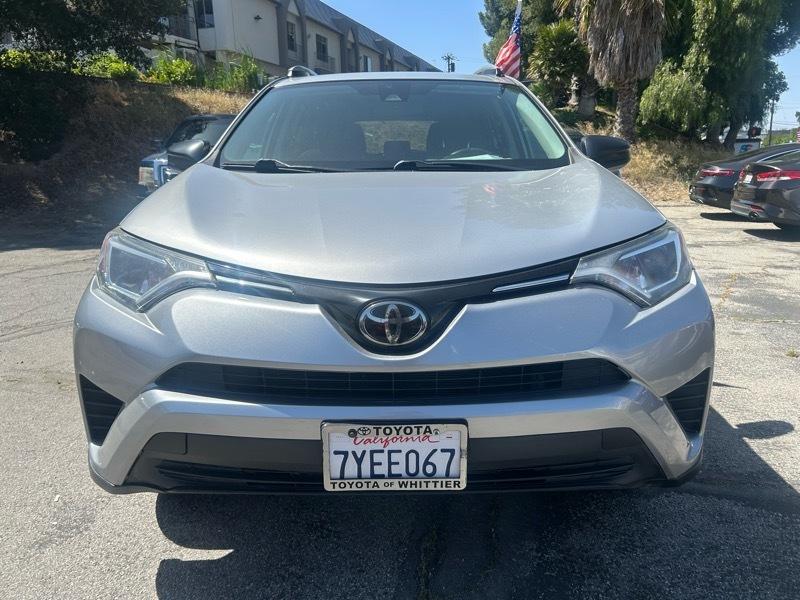 Toyota RAV4 LE FWD 2017