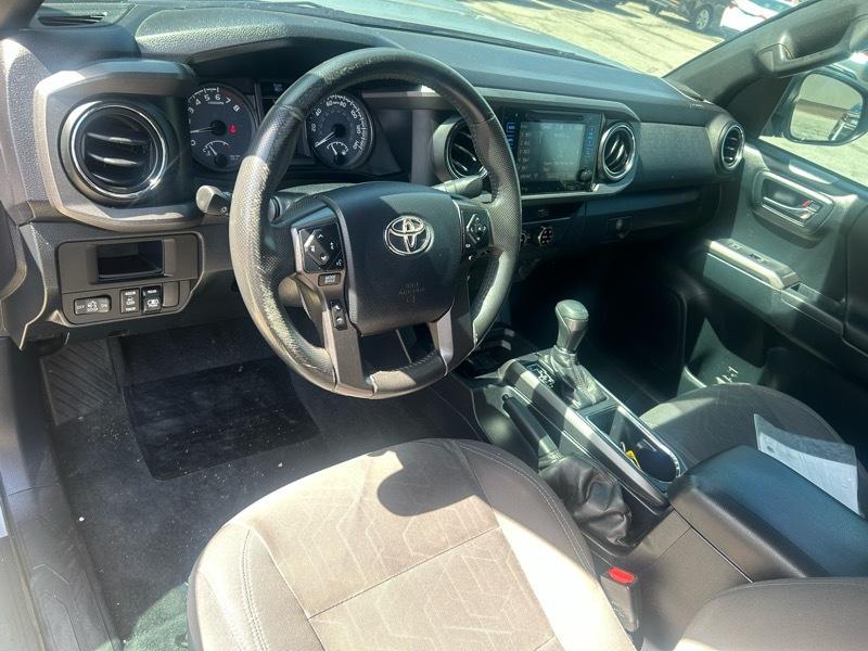 Toyota Tacoma SR5 Double Cab Long Bed V6 6AT 2WD 2017