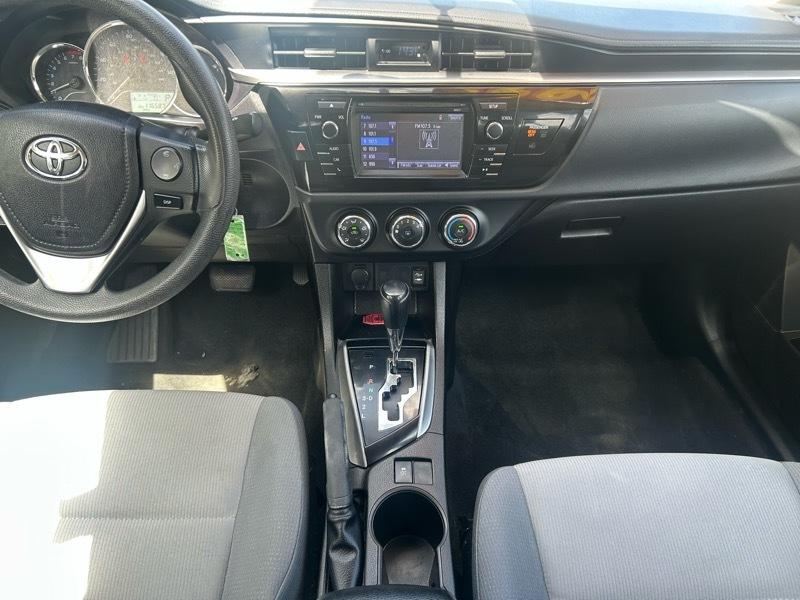 Toyota Corolla 4dr Sdn Base Auto 2016