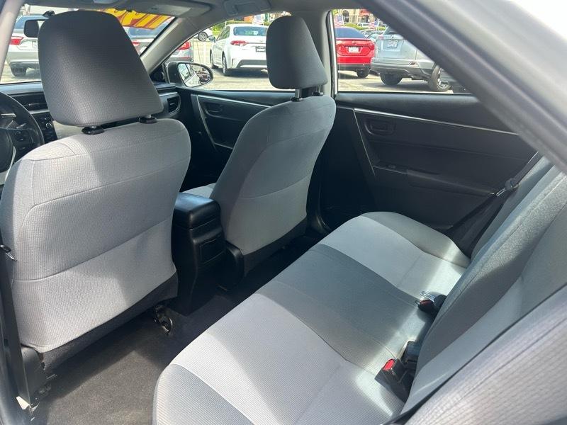 Toyota Corolla 4dr Sdn Base Auto 2016