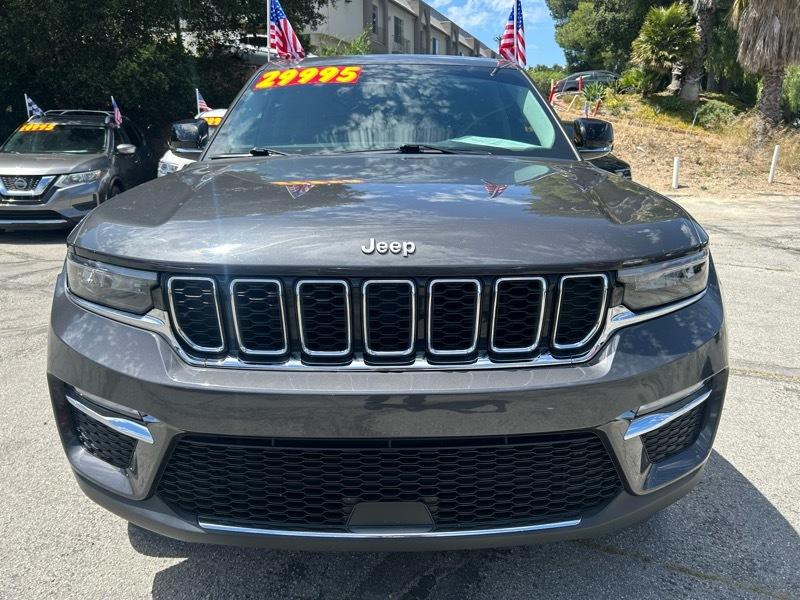 Jeep Grand Cherokee Limited 2WD 2023