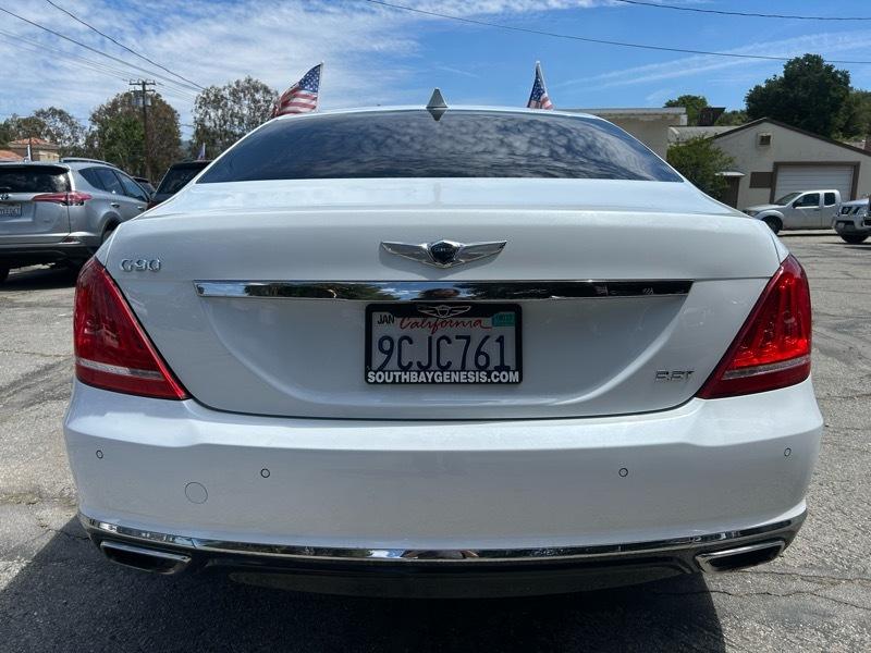 Genesis G90 Premium 2017