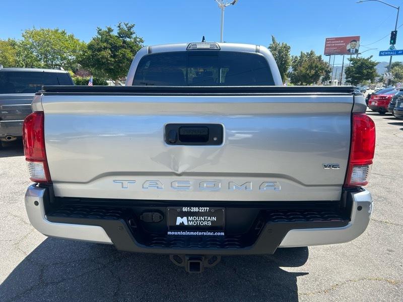 Toyota Tacoma SR5 Double Cab Long Bed V6 6AT 2WD 2017