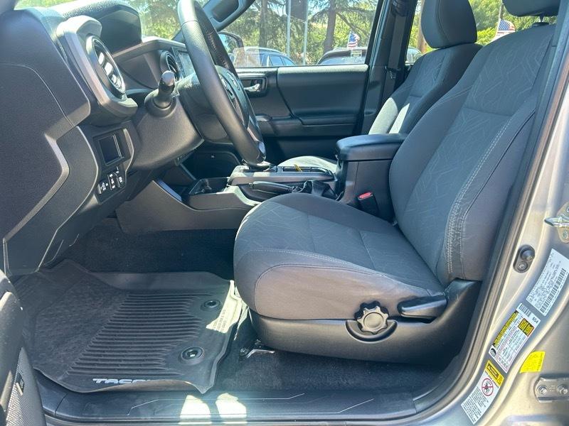 Toyota Tacoma SR5 Double Cab Long Bed V6 6AT 2WD 2017