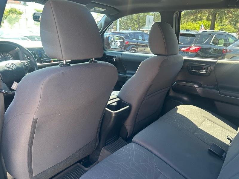 Toyota Tacoma SR5 Double Cab Long Bed V6 6AT 2WD 2017