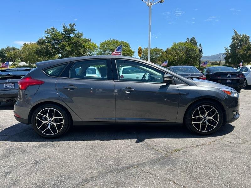 Ford Focus SEL Hatch 2018