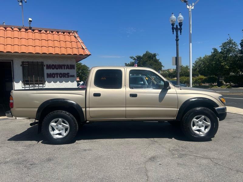Toyota Tacoma PreRunner Double Cab V6 2WD 2003