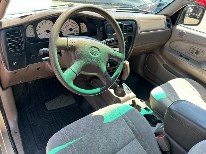 Toyota Tacoma PreRunner Double Cab V6 2WD 2003