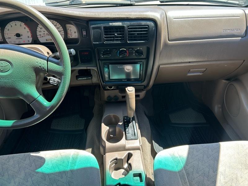 Toyota Tacoma PreRunner Double Cab V6 2WD 2003