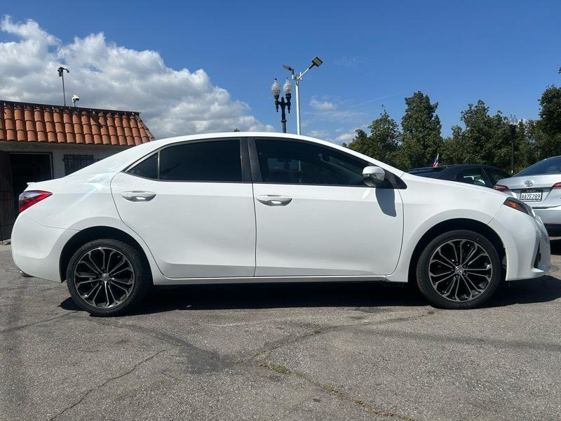 Toyota Corolla S Premium CVT 2014