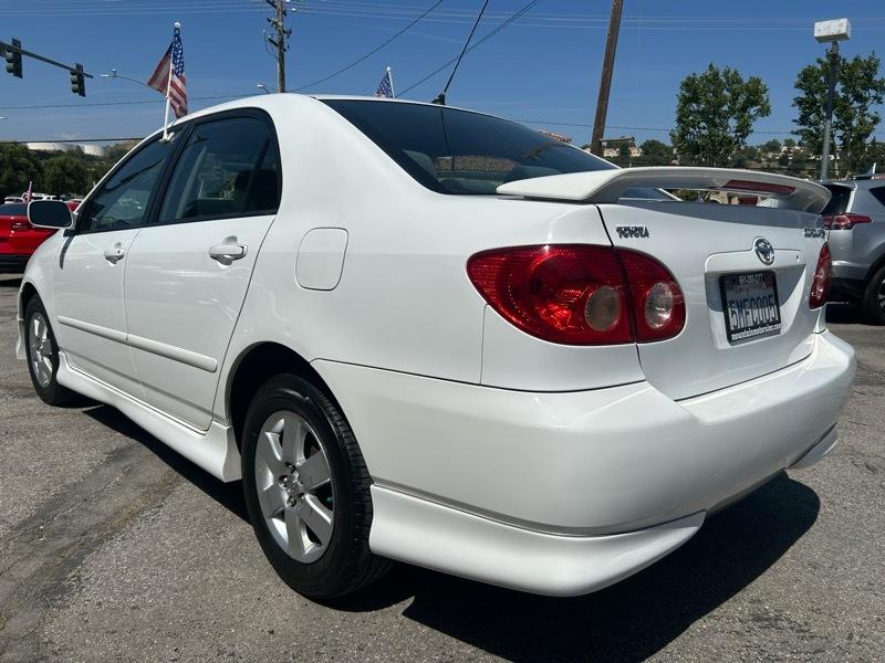 Toyota Corolla S 2005