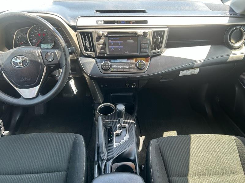 Toyota RAV4 XLE FWD 2015