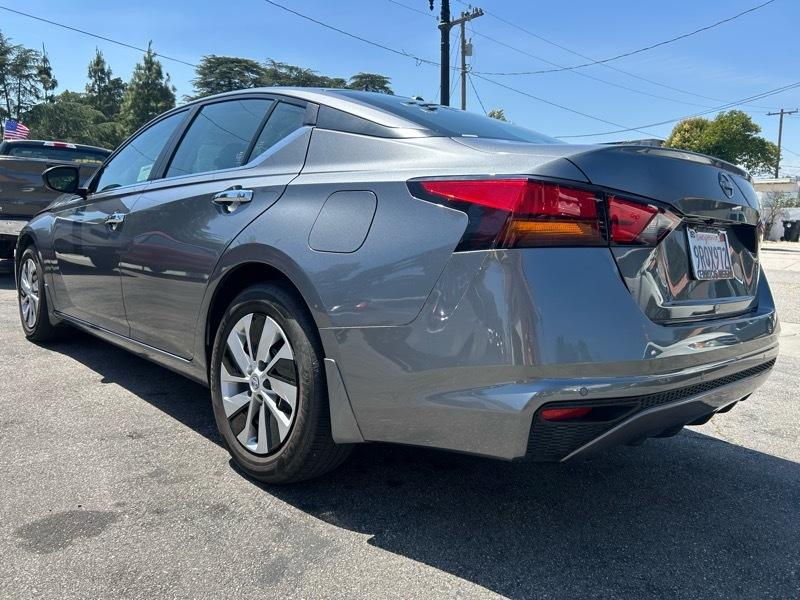 Nissan Altima 2.5 S 2025