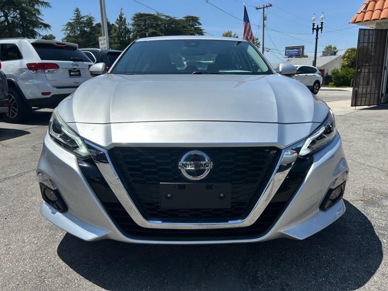 Nissan Altima 2.5 SV 2020