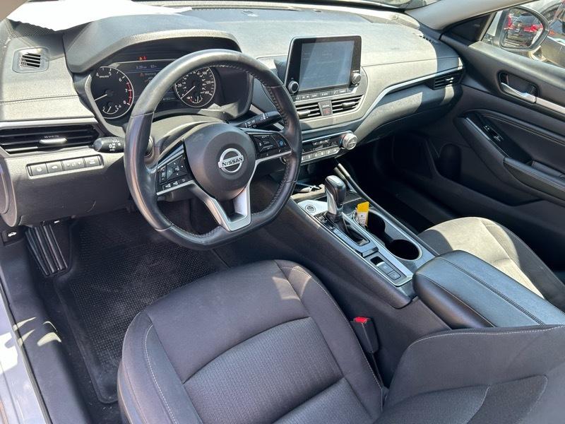 Nissan Altima 2.5 SV 2020