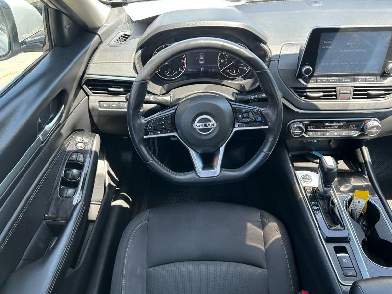 Nissan Altima 2.5 SV 2020