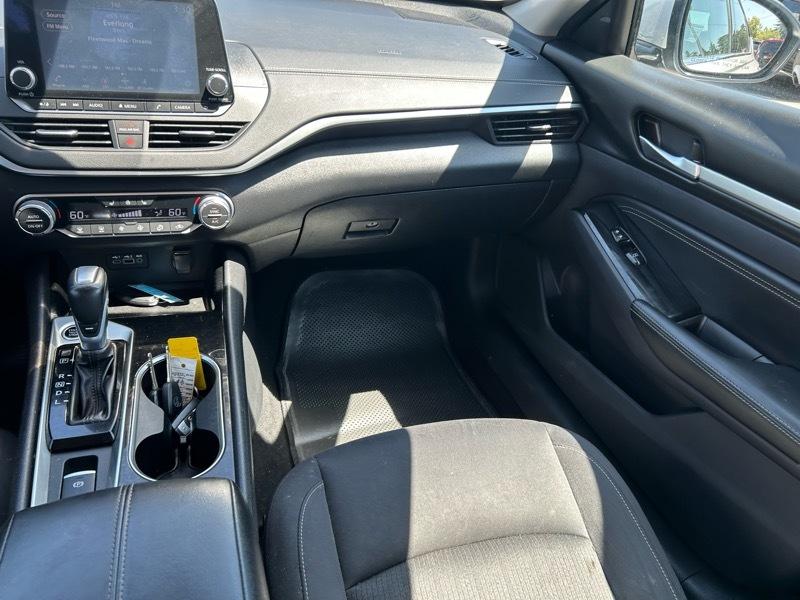 Nissan Altima 2.5 SV 2020