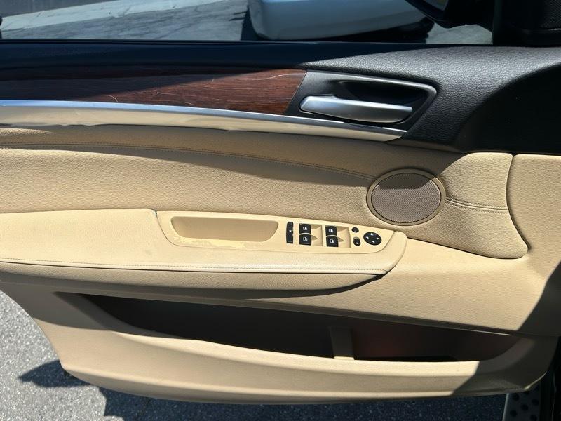 BMW X6 xDrive35i 2013