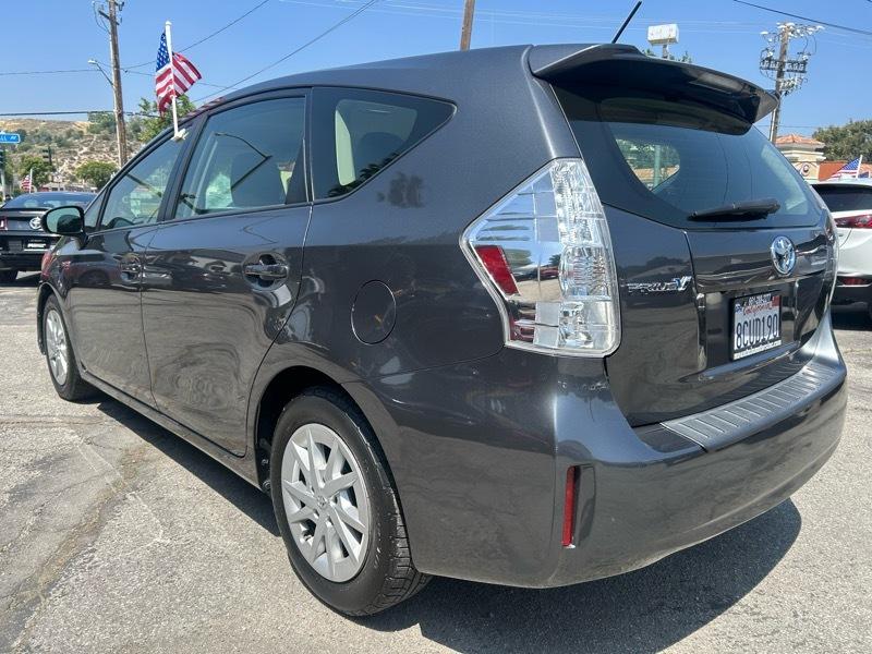Toyota Prius V Two 2012