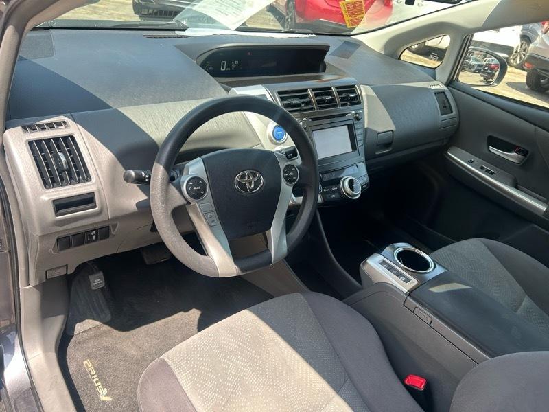 Toyota Prius V Two 2012
