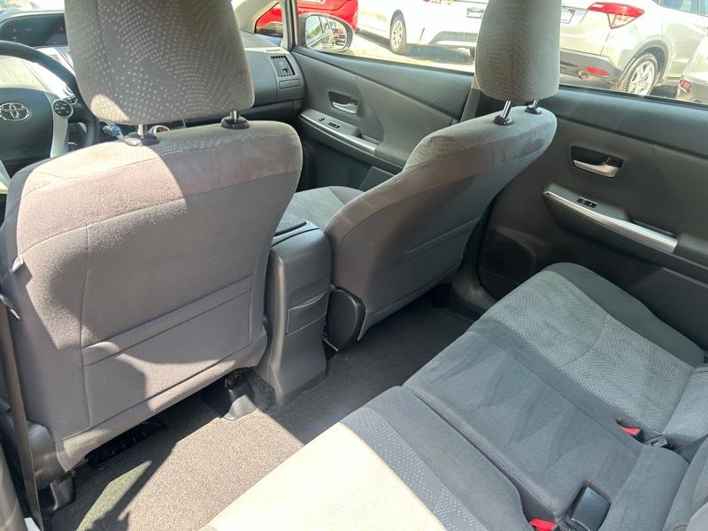 Toyota Prius V Two 2012
