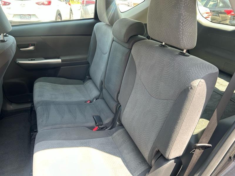 Toyota Prius V Two 2012