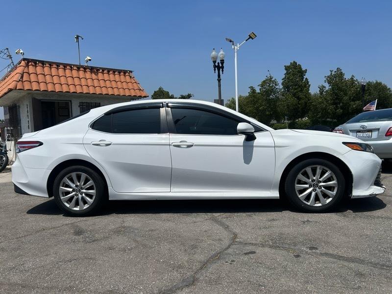 Toyota Camry XLE 2019
