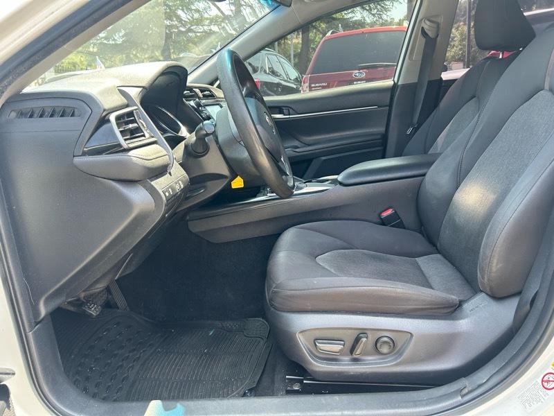 Toyota Camry XLE 2019