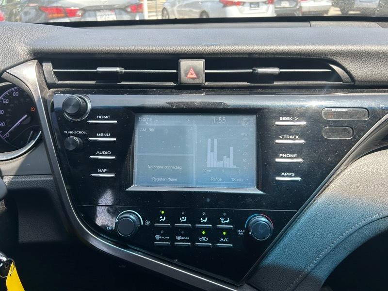 Toyota Camry XLE 2019