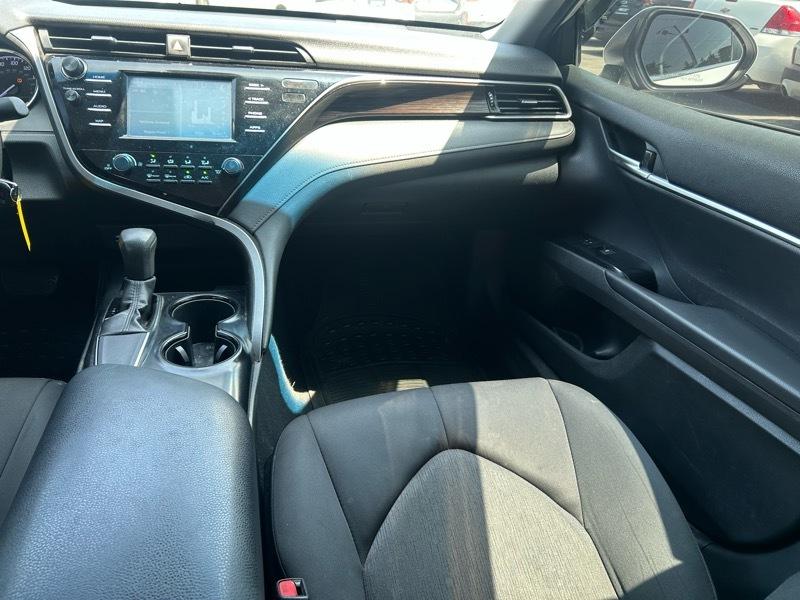 Toyota Camry XLE 2019