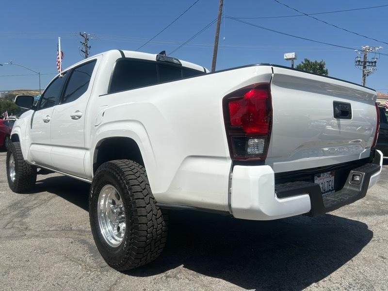 Toyota Tacoma SR5 Double Cab Long Bed I4 6AT 2WD 2018
