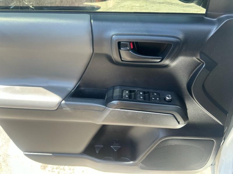 Toyota Tacoma SR5 Double Cab Long Bed I4 6AT 2WD 2018