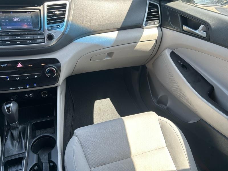 Hyundai Tucson SE 2017
