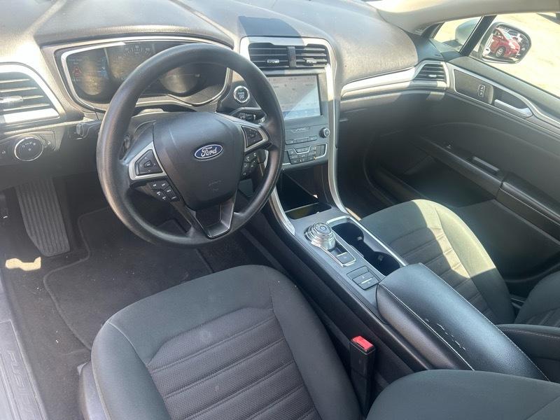 Ford Fusion SE 2020