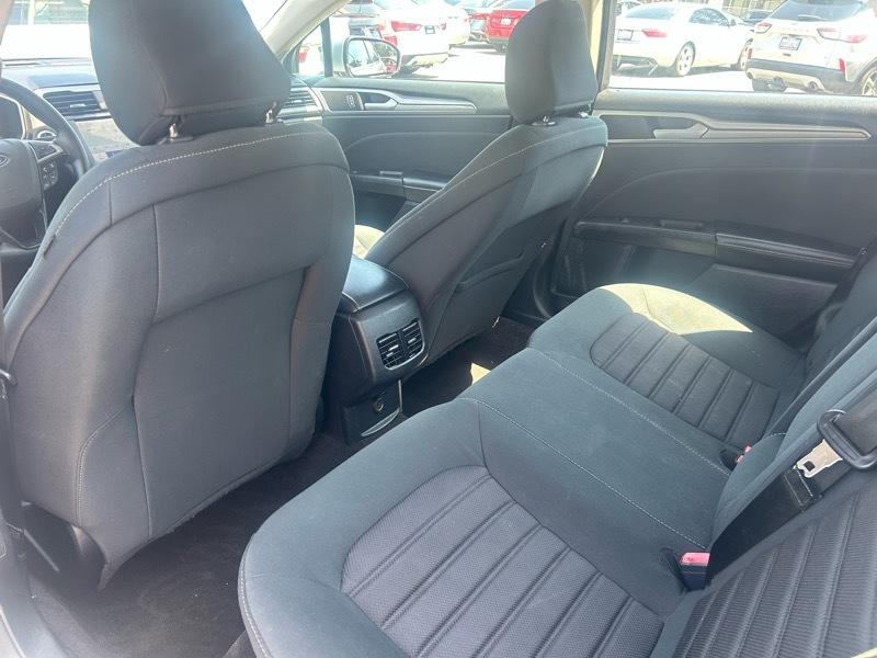 Ford Fusion SE 2020