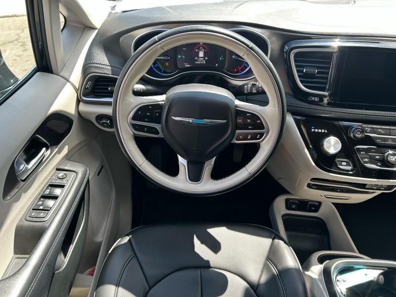Chrysler Pacifica Hybrid Limited 2018