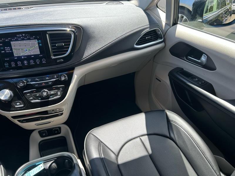 Chrysler Pacifica Hybrid Limited 2018