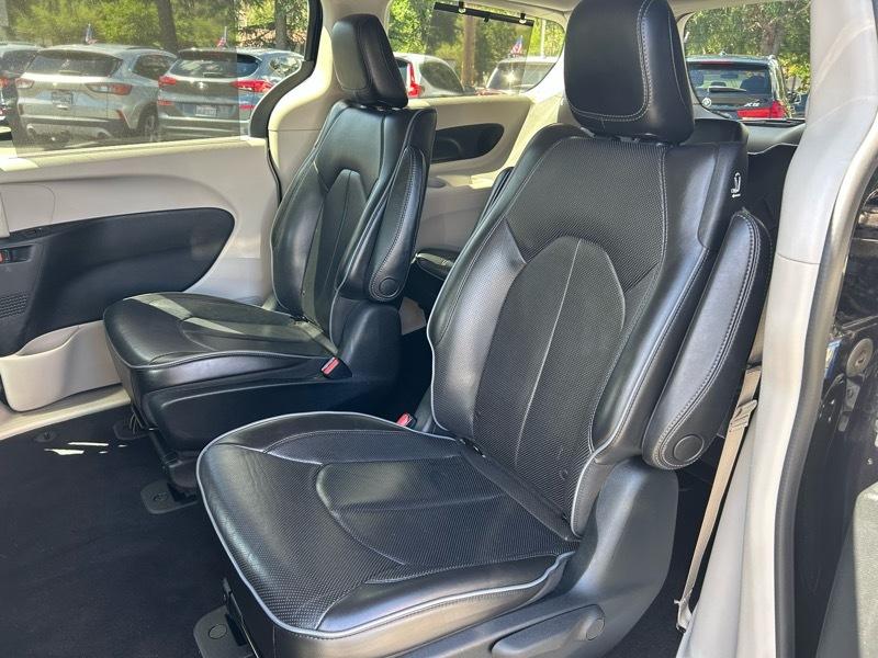 Chrysler Pacifica Hybrid Limited 2018