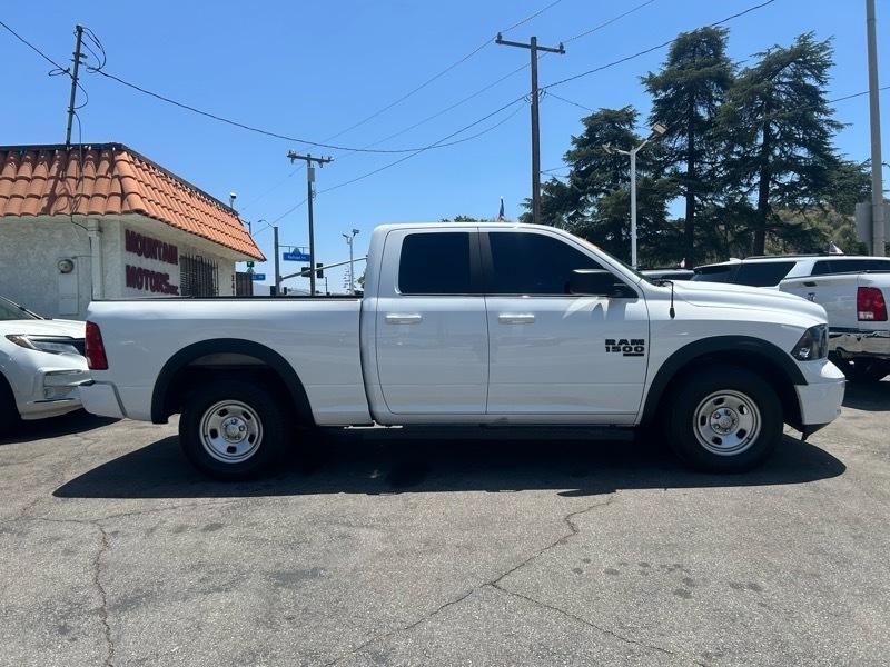 RAM 1500 Classic Tradesman 4x2 Quad Cab 6'4" Box 2019