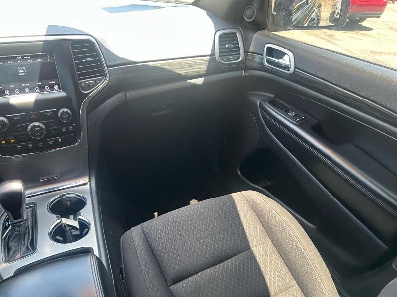 Jeep Grand Cherokee Laredo 2WD 2019