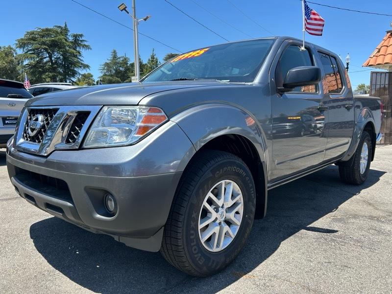 Nissan Frontier SL Crew Cab 5AT 4WD 2019
