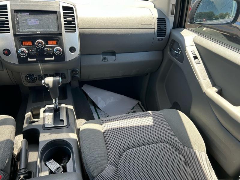 Nissan Frontier SL Crew Cab 5AT 4WD 2019