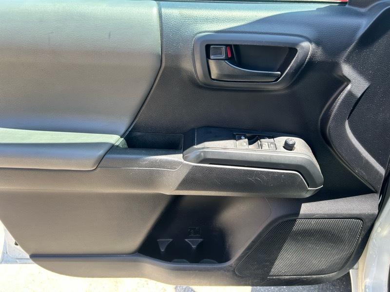 Toyota Tacoma SR5 Access Cab I4 6AT 2WD 2020