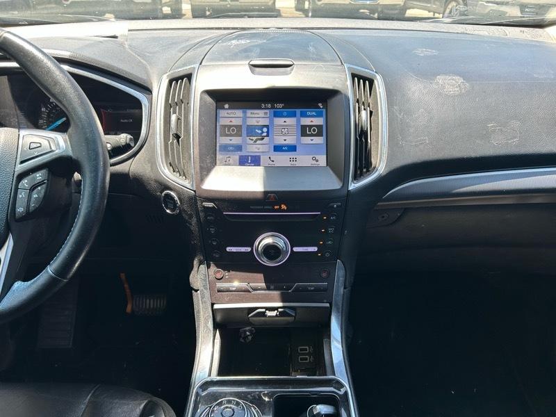 Ford Edge Titanium 2019
