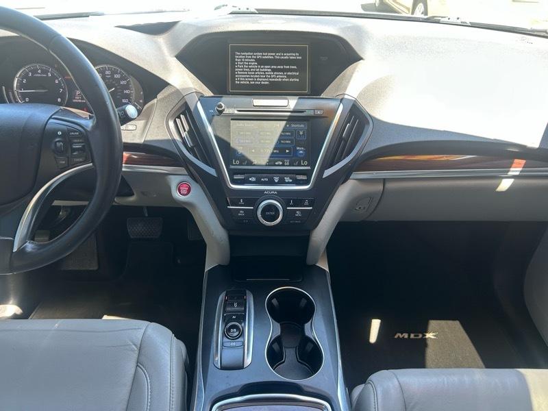 Acura MDX 9-Spd AT 2016